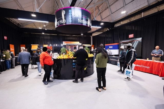 Signature hot buffet at TST Expo